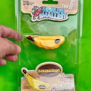 World’s Smallest Bananagrams Playable Mini Anagram Game